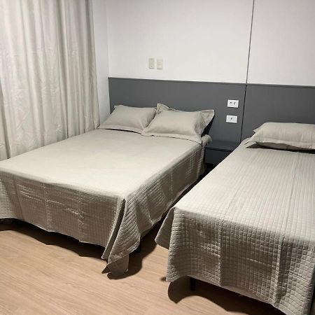 Apartamento Para Pessoas De Familia Ou A Negocio, Ap Lindo Aconchegante No Bras Proximo Igreja Mundial,Mercado Municipal, 25 De Marco, Templo Salomao, Metro Dom Pedro Ll, Bancos, Mercado E Etc 圣保罗 外观 照片