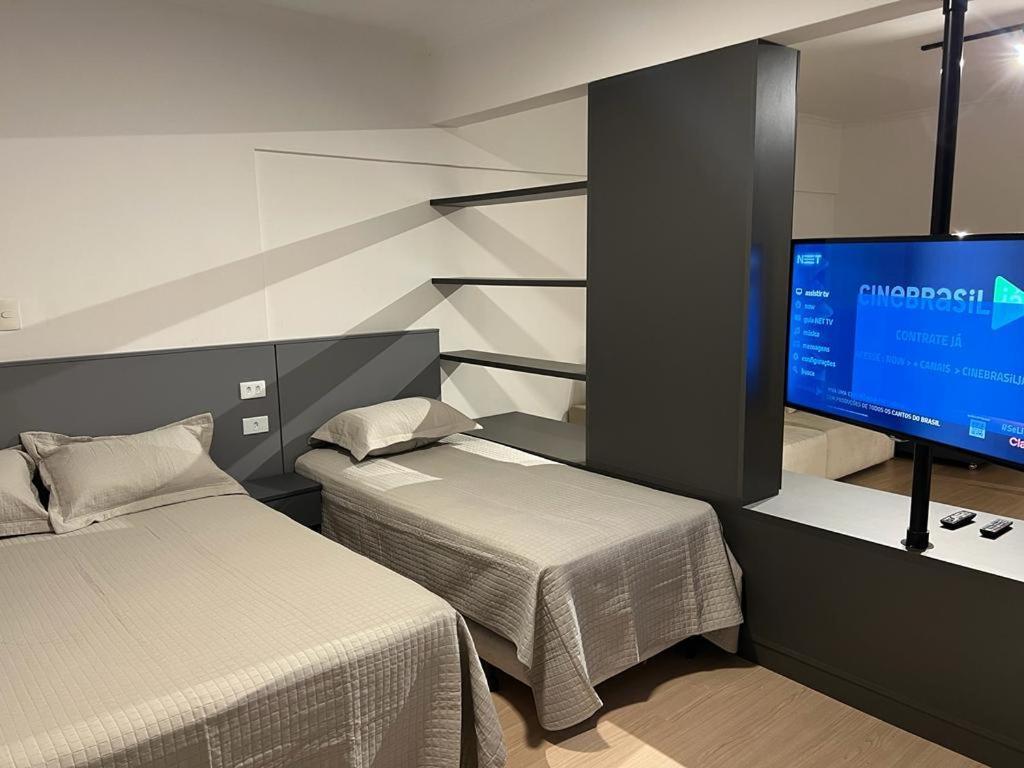 Apartamento Para Pessoas De Familia Ou A Negocio, Ap Lindo Aconchegante No Bras Proximo Igreja Mundial,Mercado Municipal, 25 De Marco, Templo Salomao, Metro Dom Pedro Ll, Bancos, Mercado E Etc 圣保罗 外观 照片
