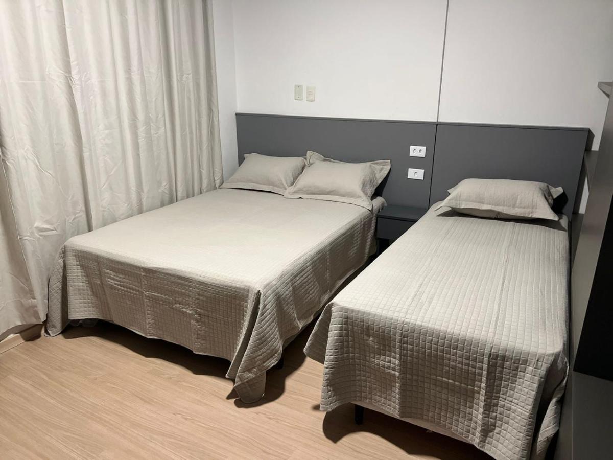 Apartamento Para Pessoas De Familia Ou A Negocio, Ap Lindo Aconchegante No Bras Proximo Igreja Mundial,Mercado Municipal, 25 De Marco, Templo Salomao, Metro Dom Pedro Ll, Bancos, Mercado E Etc 圣保罗 外观 照片
