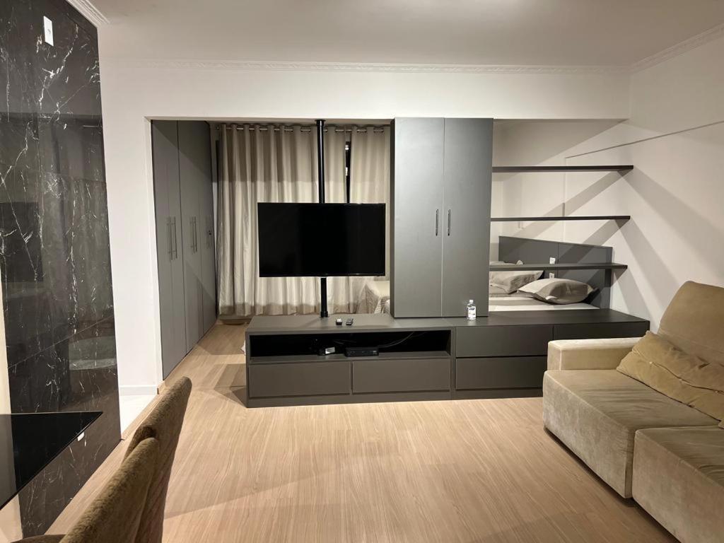 Apartamento Para Pessoas De Familia Ou A Negocio, Ap Lindo Aconchegante No Bras Proximo Igreja Mundial,Mercado Municipal, 25 De Marco, Templo Salomao, Metro Dom Pedro Ll, Bancos, Mercado E Etc 圣保罗 外观 照片