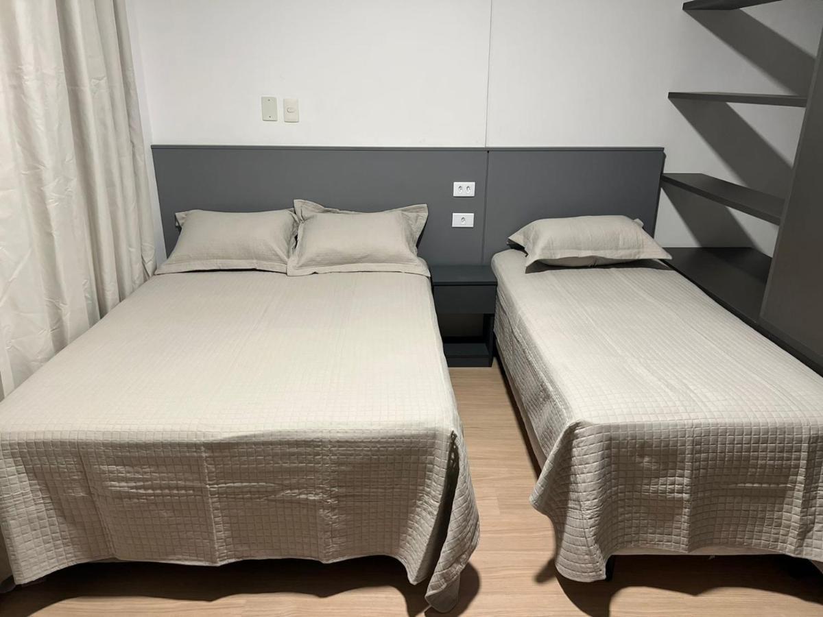 Apartamento Para Pessoas De Familia Ou A Negocio, Ap Lindo Aconchegante No Bras Proximo Igreja Mundial,Mercado Municipal, 25 De Marco, Templo Salomao, Metro Dom Pedro Ll, Bancos, Mercado E Etc 圣保罗 外观 照片