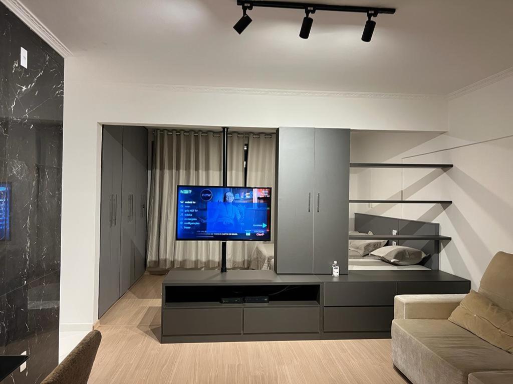 Apartamento Para Pessoas De Familia Ou A Negocio, Ap Lindo Aconchegante No Bras Proximo Igreja Mundial,Mercado Municipal, 25 De Marco, Templo Salomao, Metro Dom Pedro Ll, Bancos, Mercado E Etc 圣保罗 外观 照片